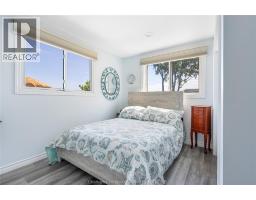 95 ISLAND CRESCENT - 16
