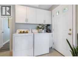 95 ISLAND CRESCENT - 24