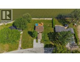 95 ISLAND CRESCENT - 36