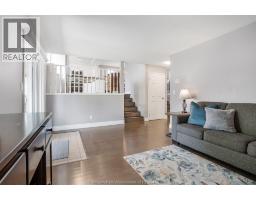 457 MCNAUGHTON AVENUE East - 10