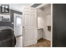 457 MCNAUGHTON AVENUE East - 23