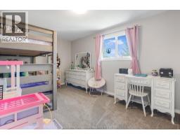 457 MCNAUGHTON AVENUE East - 30
