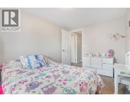 457 MCNAUGHTON AVENUE East - 32