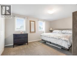 457 MCNAUGHTON AVENUE East - 35