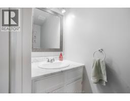 457 MCNAUGHTON AVENUE East - 38