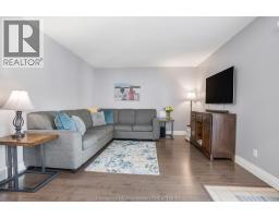 457 MCNAUGHTON AVENUE East - 9