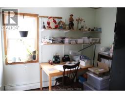 388 Talbot STREET West - 12