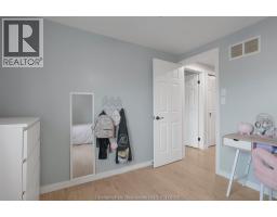 115 HEDGE MAPLE Path - 28