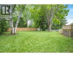 108 Faubert DRIVE - 34