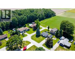 67 Walnut DRIVE - 3