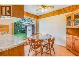 252 Tweedsmuir AVENUE East - 15