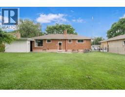 252 Tweedsmuir AVENUE East - 7