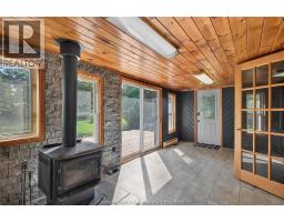 20847 Victoria ROAD - 18