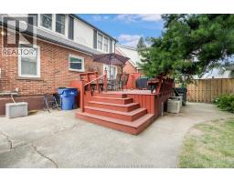 561 QUEEN STREET - 32