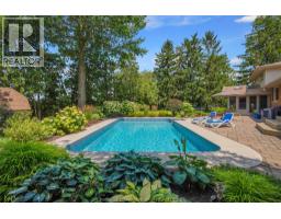 9133 Woodland CRESCENT - 10