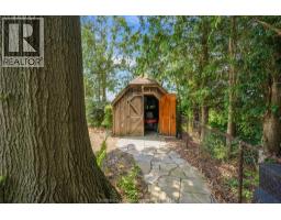 9133 Woodland CRESCENT - 17