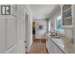 9133 Woodland CRESCENT - 28