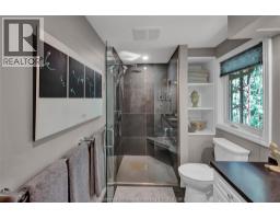 9133 Woodland CRESCENT - 38