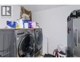 612 SIMCOE STREET - 18