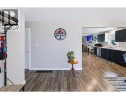 612 SIMCOE STREET - 3