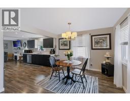 612 SIMCOE STREET - 4