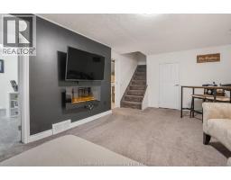 106 UNIVERSITY DRIVE - 32