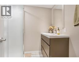 106 UNIVERSITY DRIVE - 34