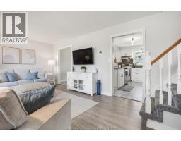 106 UNIVERSITY DRIVE - 5