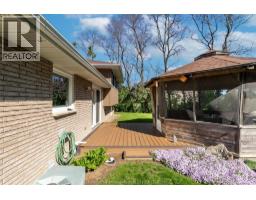 21095 VICTORIA ROAD - 32