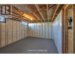 26 Rosewood CRESCENT - 43