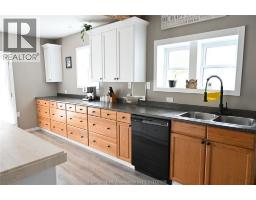 282 Victoria STREET - 4