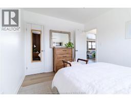 24 SIMONTON DRIVE - 23