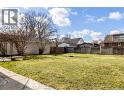 24 SIMONTON DRIVE - 41