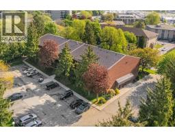 202 CAMPUS PARKWAY UnitNo. 207 - 27