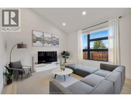 15 Churchill Park ROAD - 12