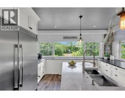 411 King STREET West - 15