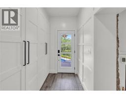 411 King STREET West - 20