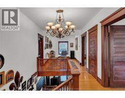411 King STREET West - 36