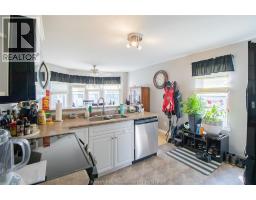 264 Forest STREET - 13
