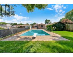 59 Wiltshire DRIVE - 48