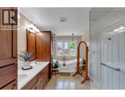 27 Cramar CRESCENT - 20