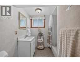 18 CAMEO DRIVE - 23