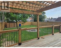 252 Selkirk STREET - 27