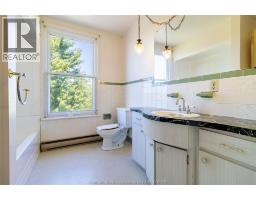 10585 Boundary LINE - 31