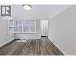 68 Tweedsmuir AVENUE East - 3