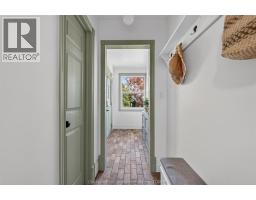 45 Oxley DRIVE - 16