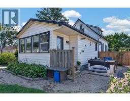45 Oxley DRIVE - 42