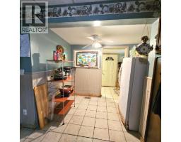 418 Gillard STREET - 12