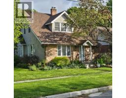 418 Gillard STREET - 2