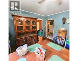 418 Gillard STREET - 8